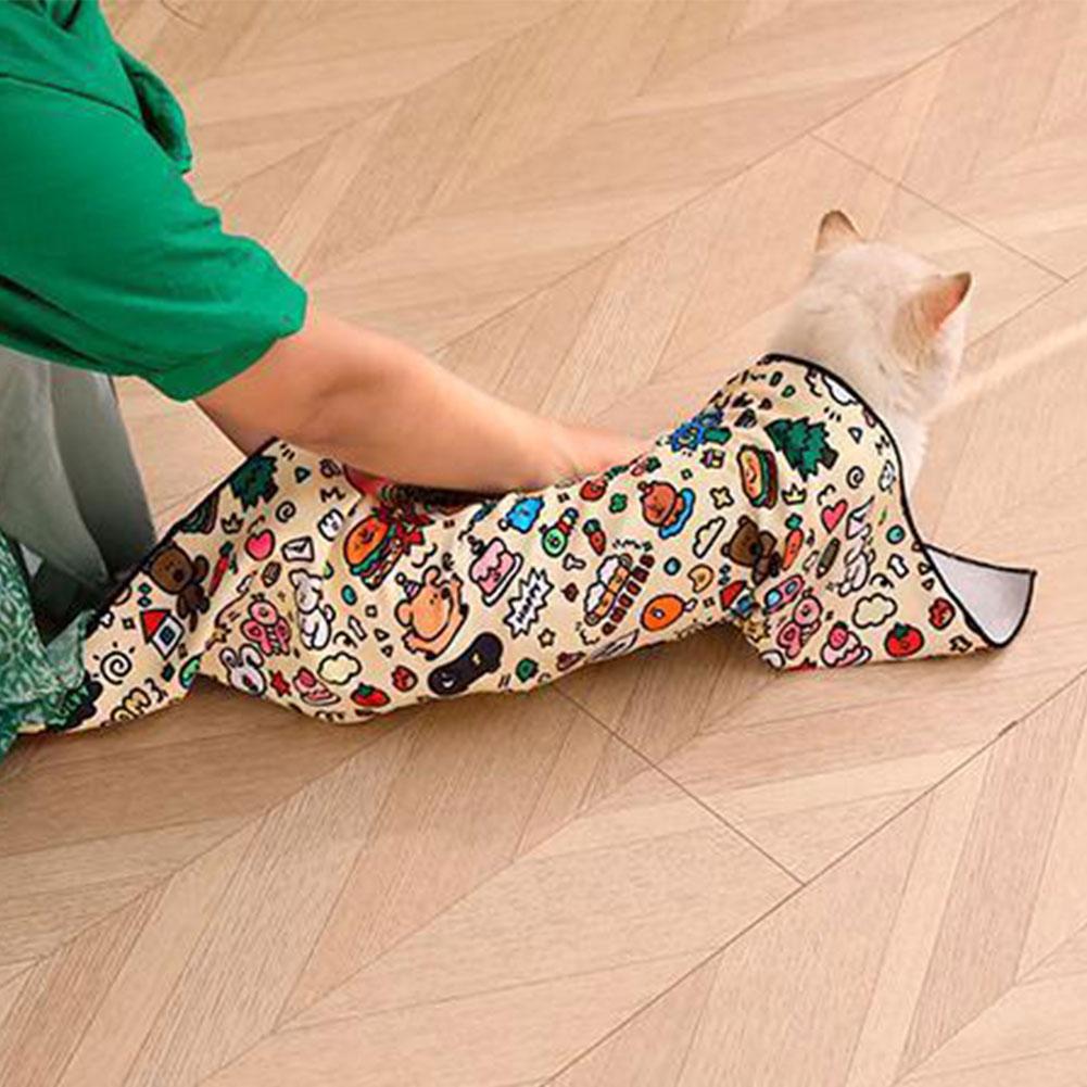 Cat Grooming Wrap Self-Adherent Cat Restraint Wrap Anti-Escape Cat Swaddle Burrito Wrap for Nail Trimming Cat Grooming Supplies