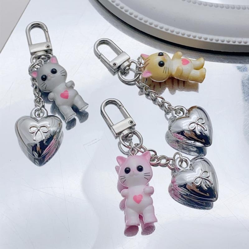 Sweet Cartoon Cat Heart Keychain Pendant Lovely Hangings Decorations Keyring Charm for Purse Bag Backpack Handbag
