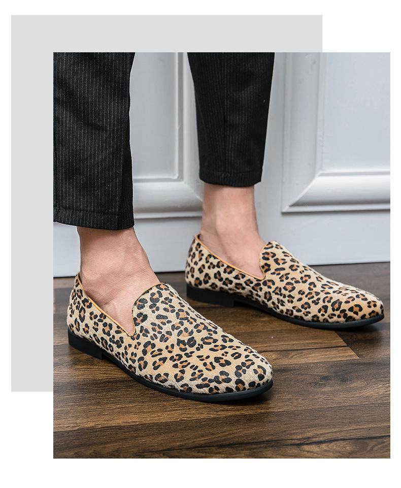 New Shoes for Men Leather Casual Shoes Street Trend Leopard Print Slip-on Loafers Big Size