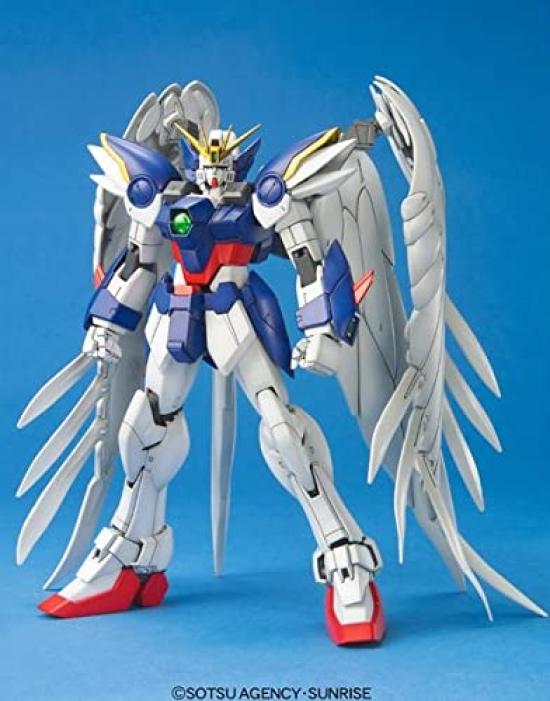 MG New Mobile Report Gundam Wing Wing Gundam Zero Custom Waltz Maßstab Plastikmodell (Endlose Version) 1/100 Vorgefärbt