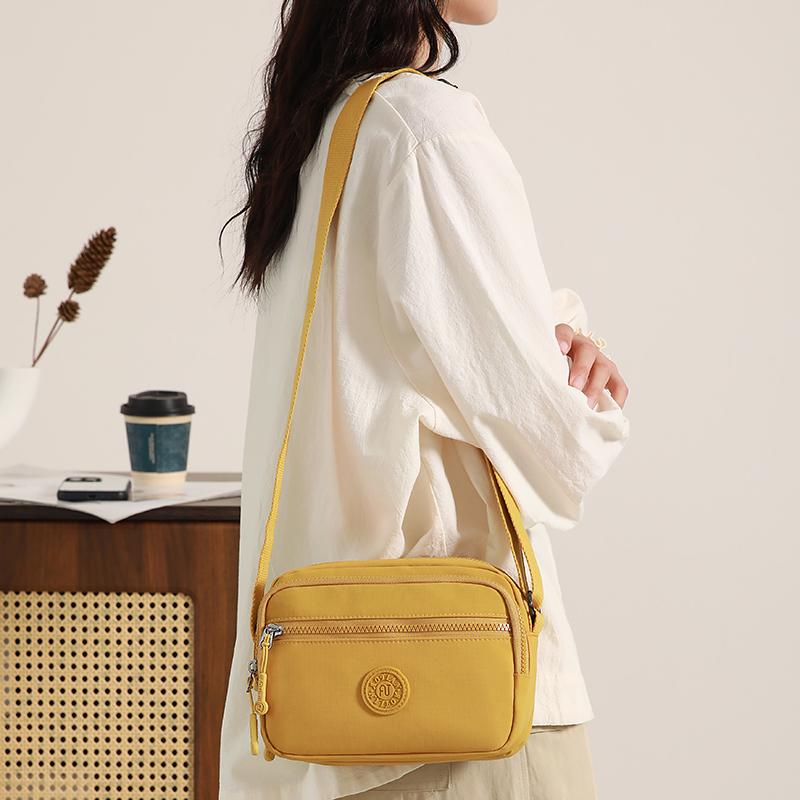 Small Bag Women's Shoulder Bag Lightweight Crossbody Bag Mother Bag