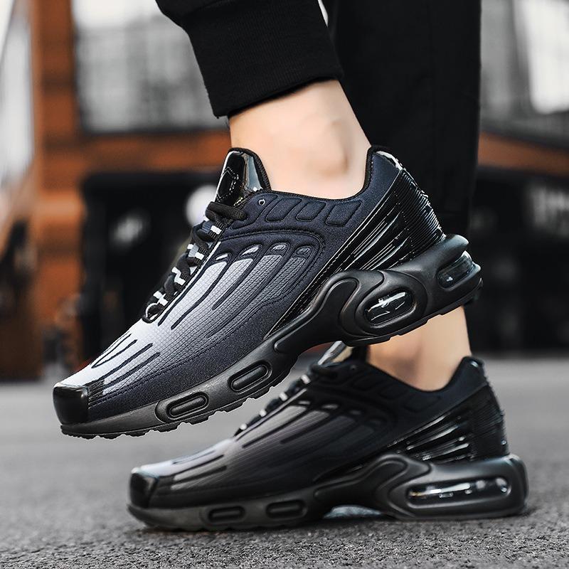 Spring new breathable men's shoes trendy air cushion shoes running shoes men's sports shoes casual mesh shoes