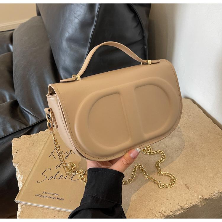 

Chain bag women s 2025 new fashion solid color letter single shoulder underarm retro fashion women s bag diagonal span saddle bag