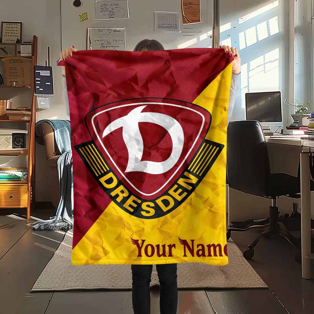 1PC Custom Name SG Dynamo Dresden Patterned Flannel Blanket Suitable For All Seasons for Home Decor Warmth and Comfort Gifts Holiday Present -HE200