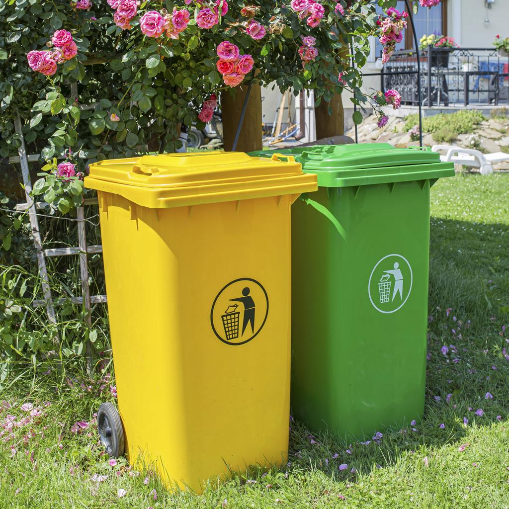 Mirpol Waste Bin 240 Green With Flap On Wheels 1 Pc