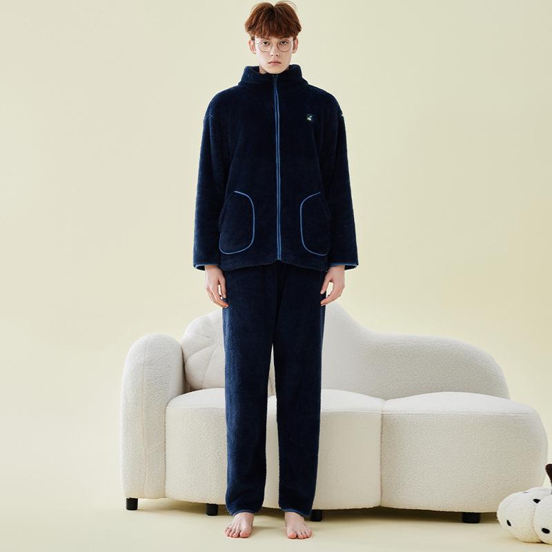 

Cozy Flannel Coral Fleece Pajamas: Soft, fluffy, warm couple loungewear for autumn and winter, perfect for home or outside wear. 3XL