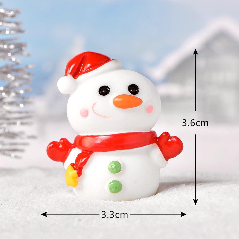 Christmas Cartoon Resin Santa & Snowman Couple Micro Landscape Ornaments