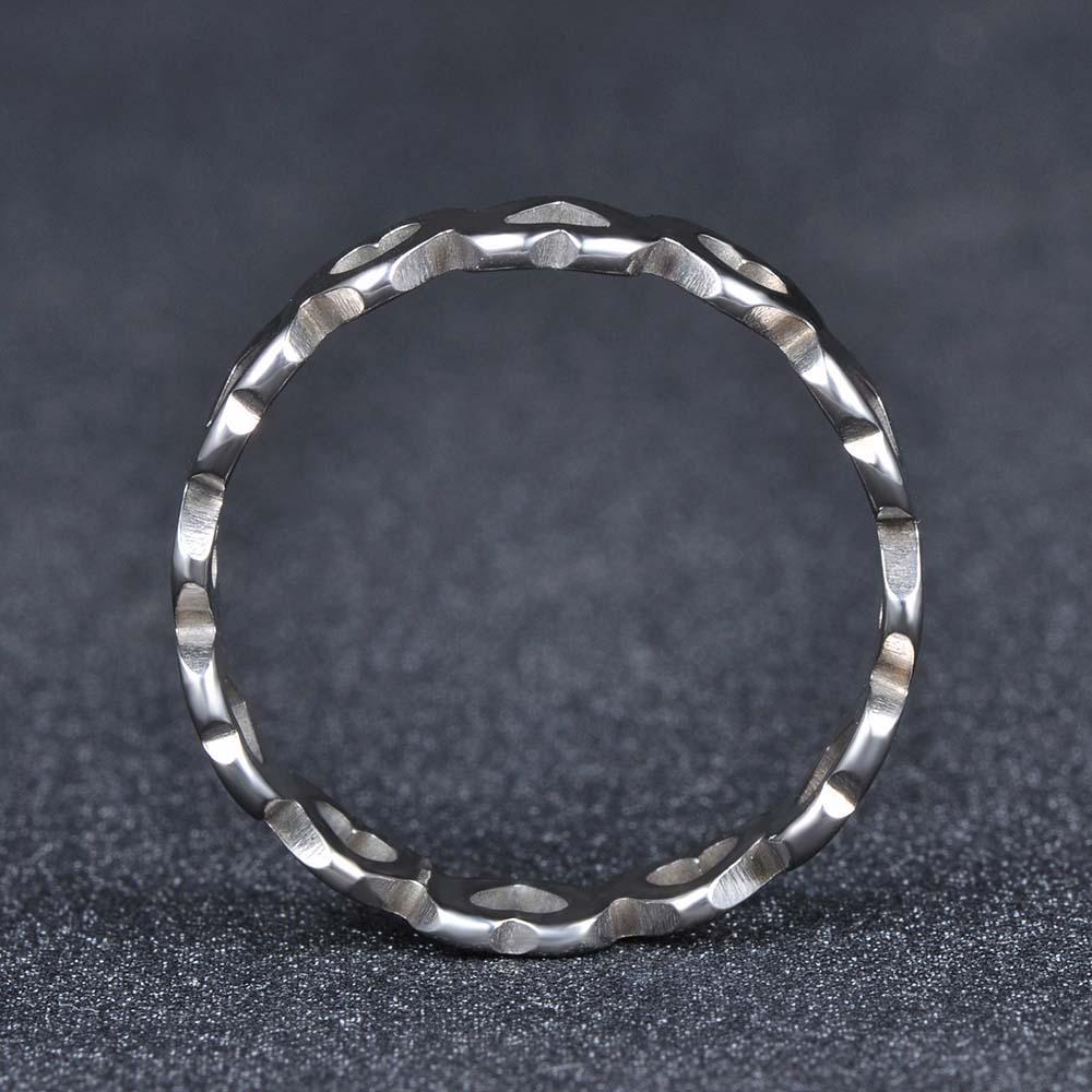 JeeMango Romantic Hollow Heart-shaped Wedding Couple Rings Trendy Style 316L Stainless Steel Women Ring Jewelry Anillo R17154