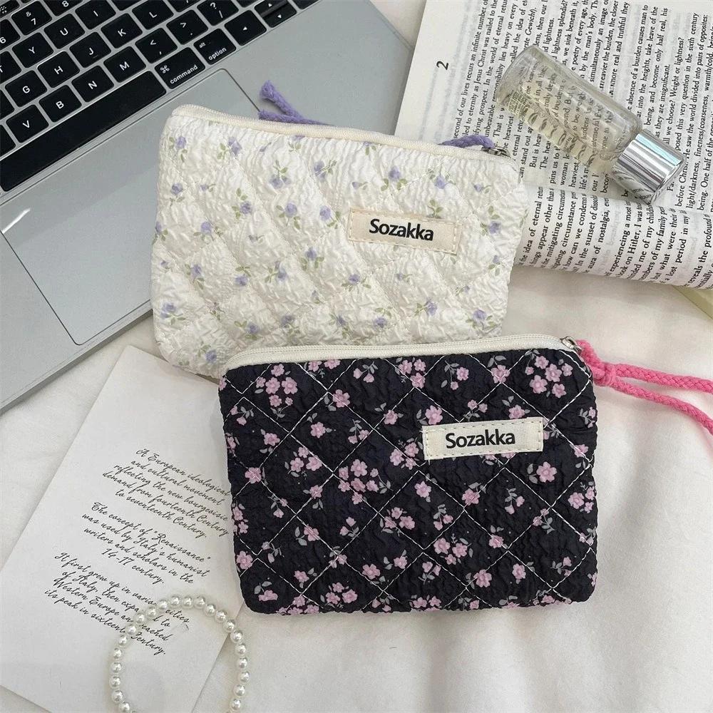 Canvas Printed Makeup Bag for Women Cute Portable Small Cosmetic Bags Case Travel Storage Toiletries Bag