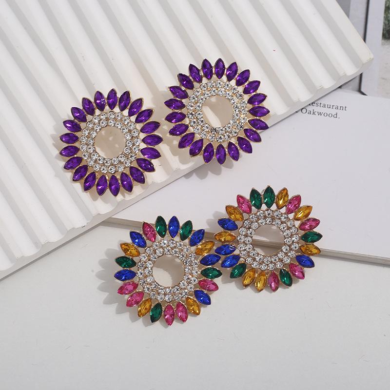 European and American Sunflower Stud Earrings: Colored Inlaid Diamond, Double Layer Round Flower Design