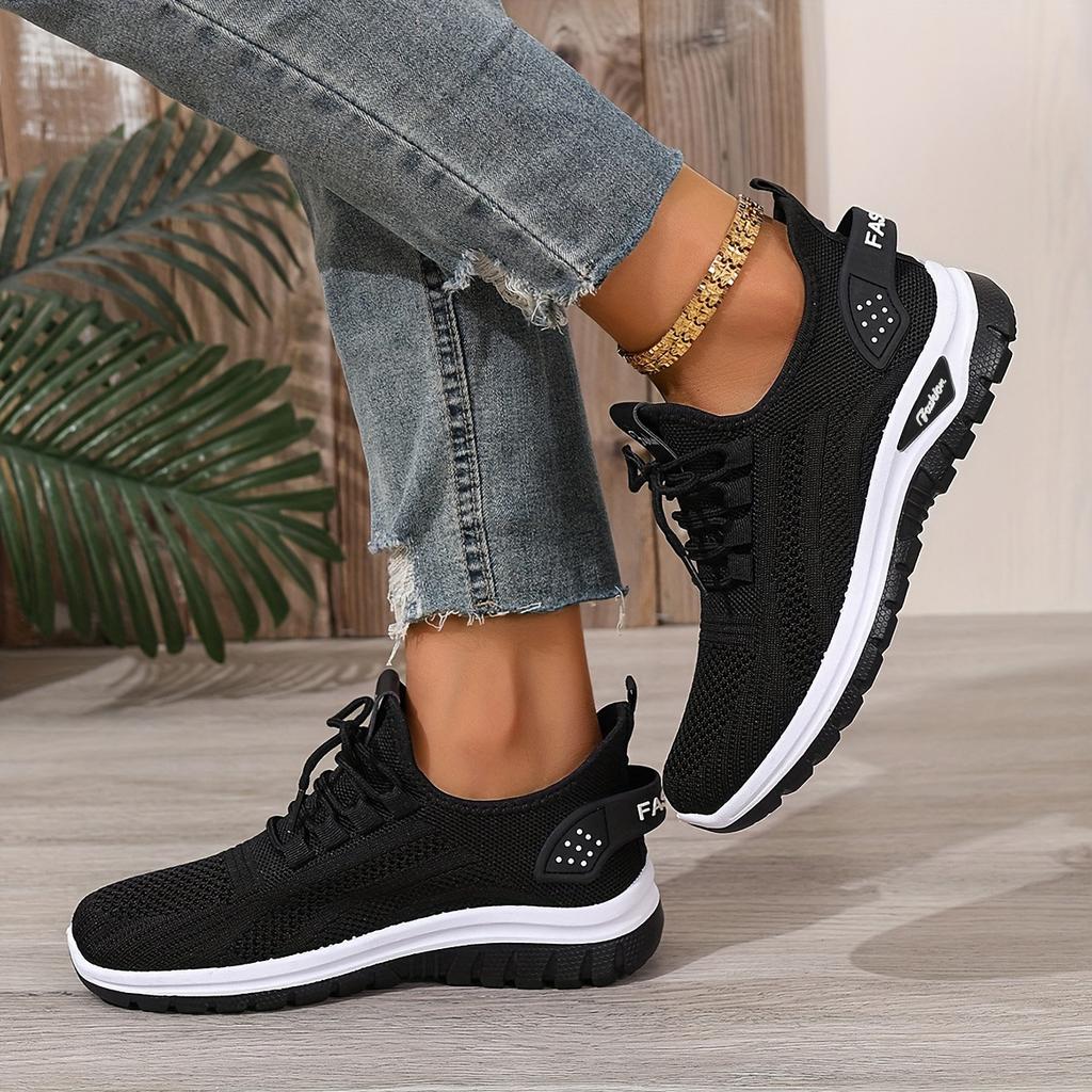 Women's Fashionable Outdoor Sports Shoes  New Style Casual Shoes Mesh Upper Comfortable EVA Insole