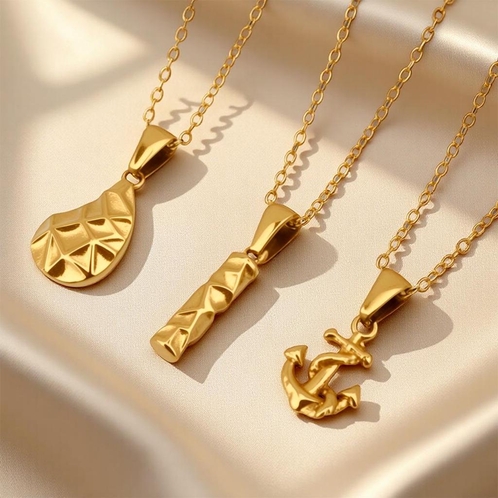 Vietnamese Gold-Tone Water Drop Pendant Necklace: Fashionable, Long-Lasting, Imitation Gold Clavicle Chain Gift.