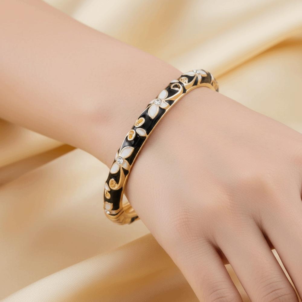 Exquisite Painting Enamel Flower Bangle Lightweight Metal Rhinestone Thin Bracelet Beach Vacation