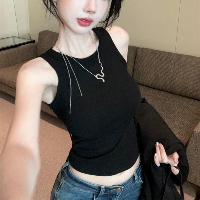 Hollow beautiful back lace sling vest for women, hot girls wear sleeveless bottomed navel top, trendy and fashionable outside