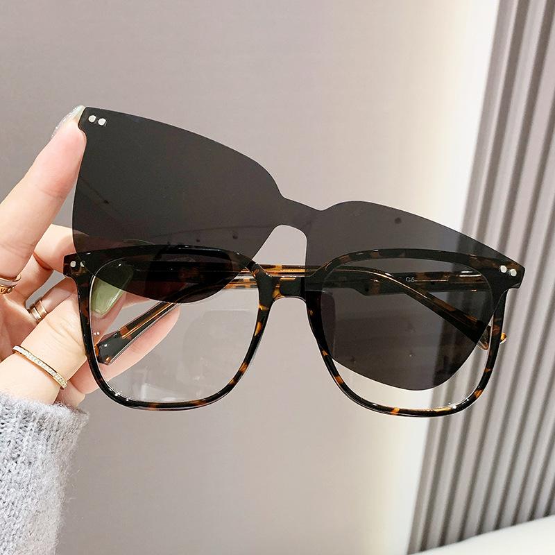 

2 In 1 Clip on Magnetic Reading Eyeglasses Rimless Square Sunglasses Blue Lightweight Protection prescription optical Eyeglasses Original Lenses