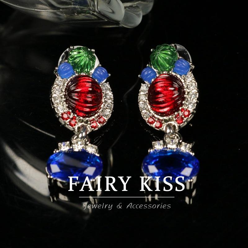 Heavy Industry Exquisite Rhinestone Inlaid with Colorful Leaves Atmospheric High-end Women's Versatile Necklace Earrings Set