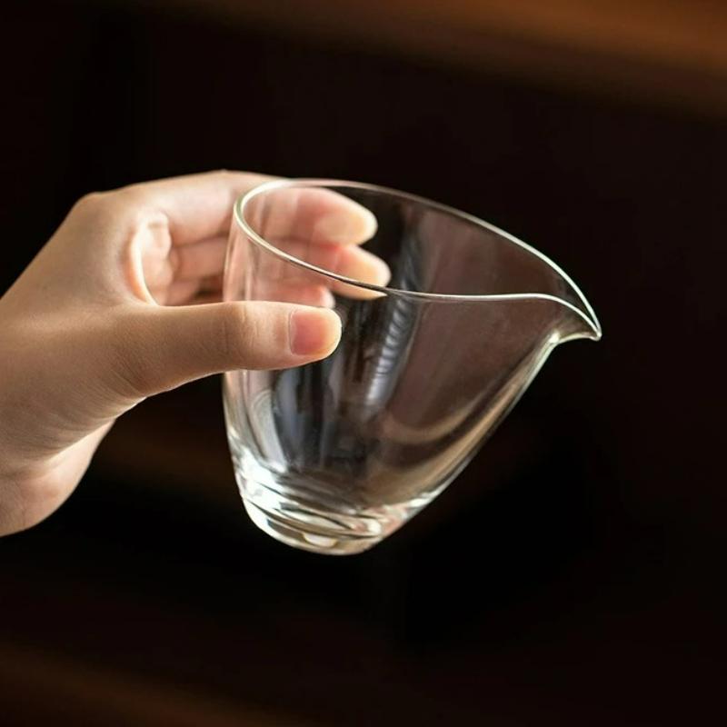 200ml Heat-resistant Glass Fair Cup Transparent Teacup Household Kung Fu Cha Hai Dispenser Justice Cup Tea Set Accessories New