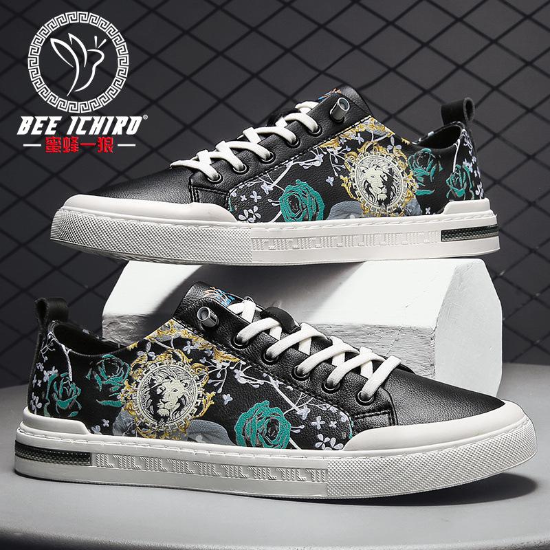 Men's shoes new summer four seasons lazy shoes casual leather shoes soft leather trendy shoes personality