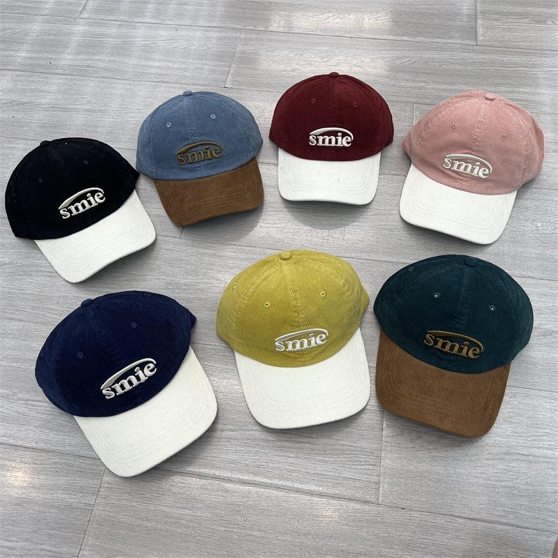 

Color matching corduroy baseball cap female retro face small red cap big head circumference wide brim soft top hat tide M（56-58cm） чорний