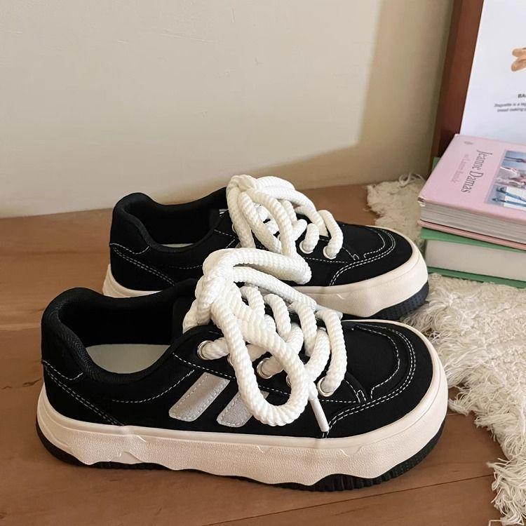

Нишевые платформенные парусиновые туфли женские 2025 весна новая студенческая универсальная шикарная маленькая белая обувь повседневная спортивная обувь для скейтборда 40 чёрный