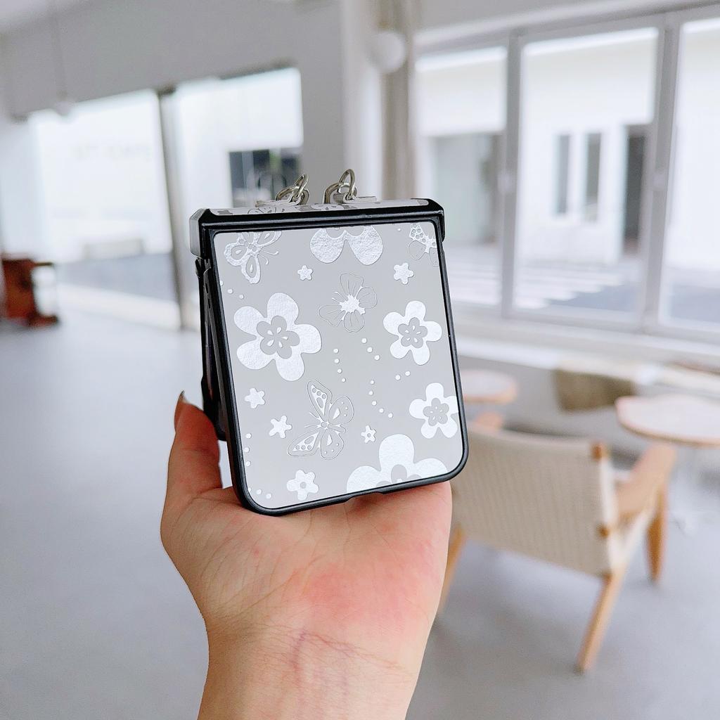 For Samsung Galaxy Z Flip7 FE 5G/Z Flip6 5G Butterfly and Flower Pattern PU Leather Coated PC Phone Cover with Crossbody Strap
