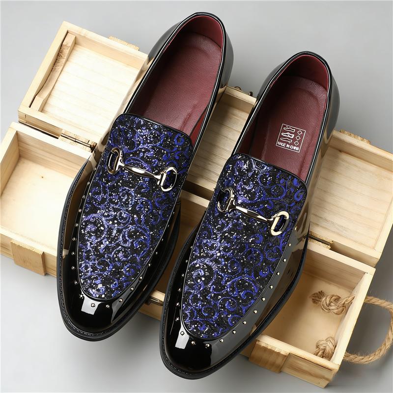 Designer Fashion New Charm Sequins Rivet Slip on Shoes for Men Designer Formal Wedding Prom Dress Homecoming Footwear