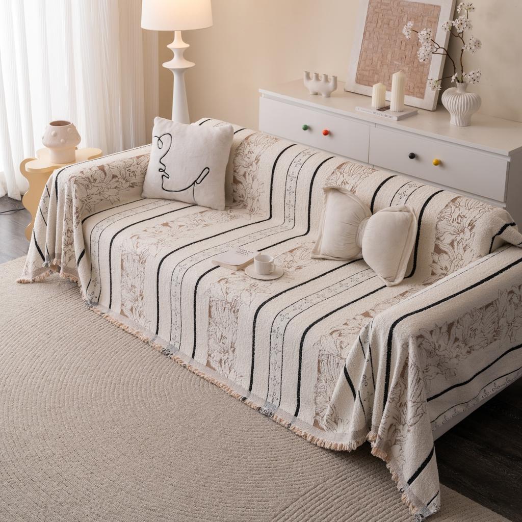 1 szt. Gruba Puszysta Żakardowa Narzuta na Sofę z Frędzlami, do Wystroju Kanapy w Salonie Przytulny Koc Rekreacyjny Pokrowiec na Sofę