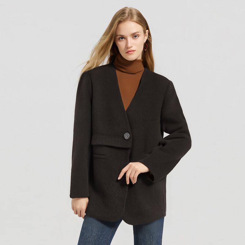 

Shetu Petite Пальто короткое из двухсторонней шерстяной смеси с V-образным вырезом M