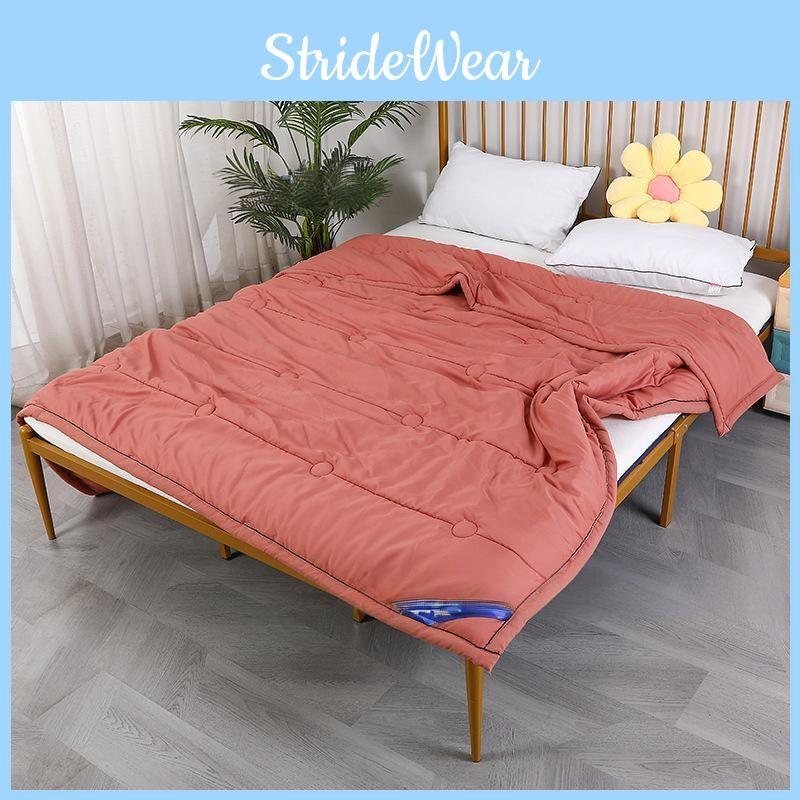 Solid Color Cotton Lightweight Duvet Quilt With Polyester Fill For Comfort Sleep