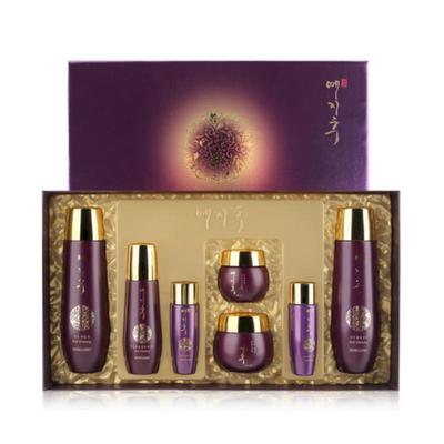 Cura della pelle – Set di cosmetici per la cura