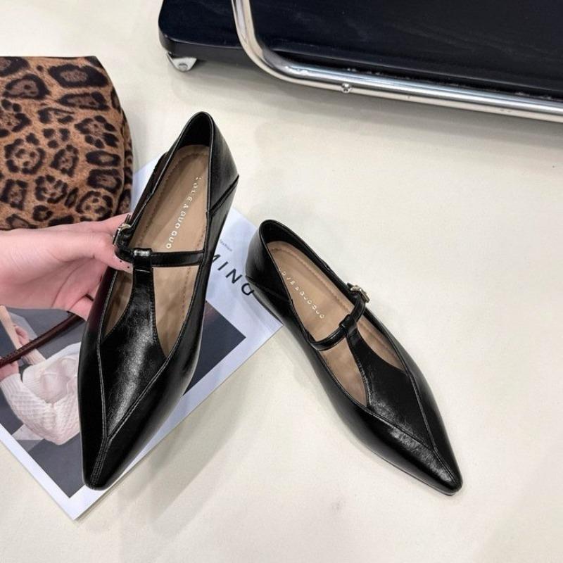 Fashion Women Pumps Fashion T-belt Buckle Pointed Toe Leather Shoes  Comfort Flats Female Elegant Low Heels Wedding Party Dress Shoes