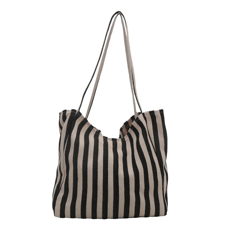 Stylish And Spacious Retro Canvas Tote Bag For Everyday Fashionable Shopping