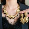 Oval Irregular Geometric Necklace - Unique Metal Clavicle Chain, Fashionable and Elegant Design