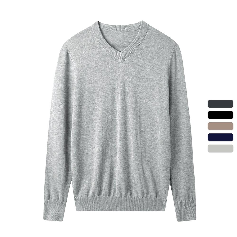 Мужской осенний свитер с v-образным вырезом — фото 12