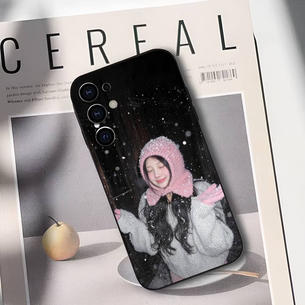W-Wonhee Lee Won Hee Phone Case For Samsung S25,S24,S21,S22,S23,S30,Ultra,S20,Plus,Soft Silicone Black Cover