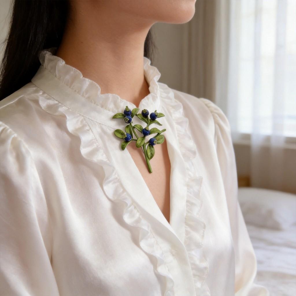 Floral Alloy Brooch With Enamel Finish For Fall Winter Fashion Accessory