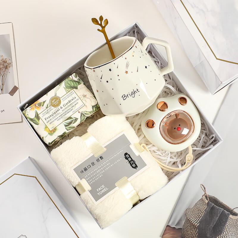 Holiday Appreciation Gift Set Cup, Soap, Hand Warmer, Towel