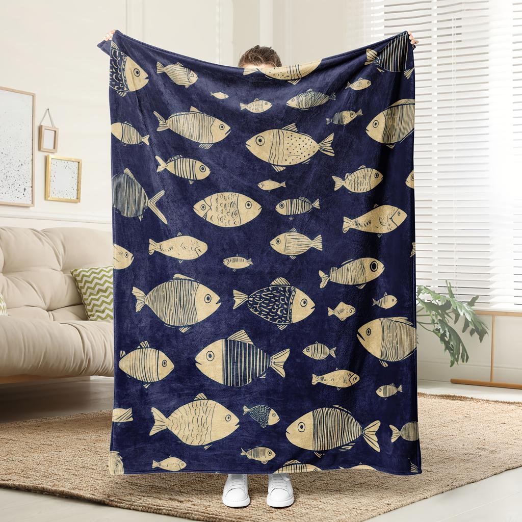 Cozy Flannel Blanket with Ocean Fish Design - Soft, Breathable Polyester, Machine Washable, Perfect for All Seasons - Ideal Gift