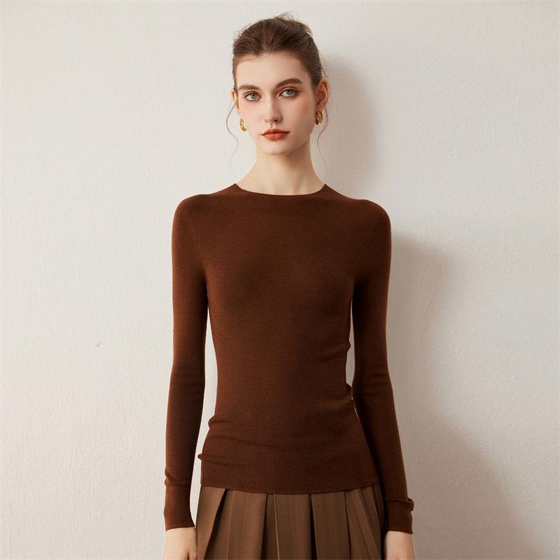 2025 Autumn New Arrival: Korean Style Slim Fit Ladies' Striped Wool Sweater with Round Neck