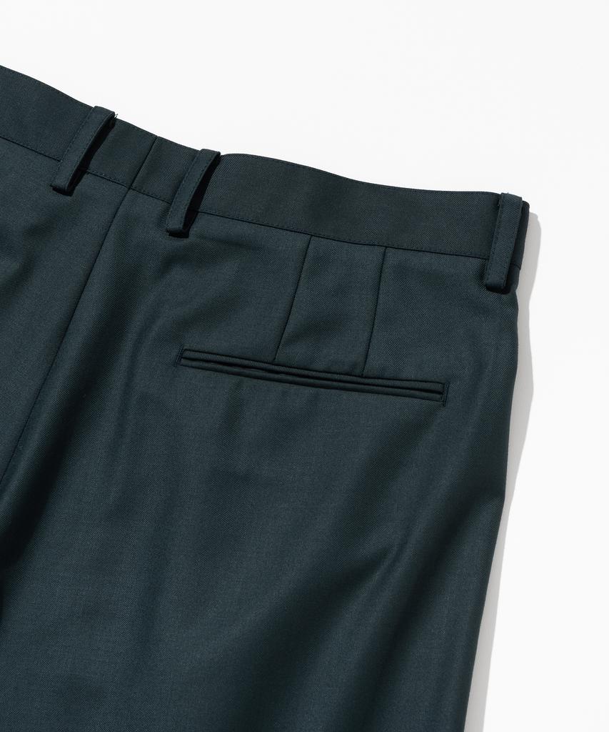 MILLO ARCHIVE Minimalist Bermuda Half Pants [Pine Green]