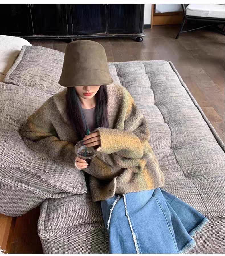 Women's Suede Bucket Hat - Solid Color, Versatile, Large Fit, Face-Covering