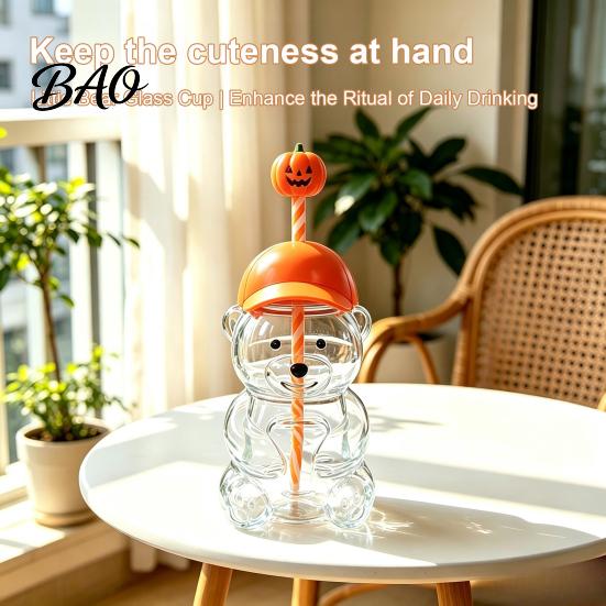 20oz Glass Tumbler 600ML Bear with Lid & Straw, Borosilicate Drinking Heat Resistant Cup for Iced Coffee, Boba Tea, Milk, Gift Women Girls Juice