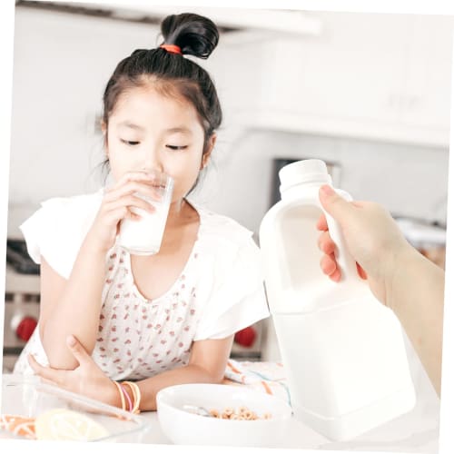 NUOLUX 3-Piece Water Jug, Food-Grade Plastic Jar with Lid, Ergonomic Handle, Lightweight and Portable for Water Storage