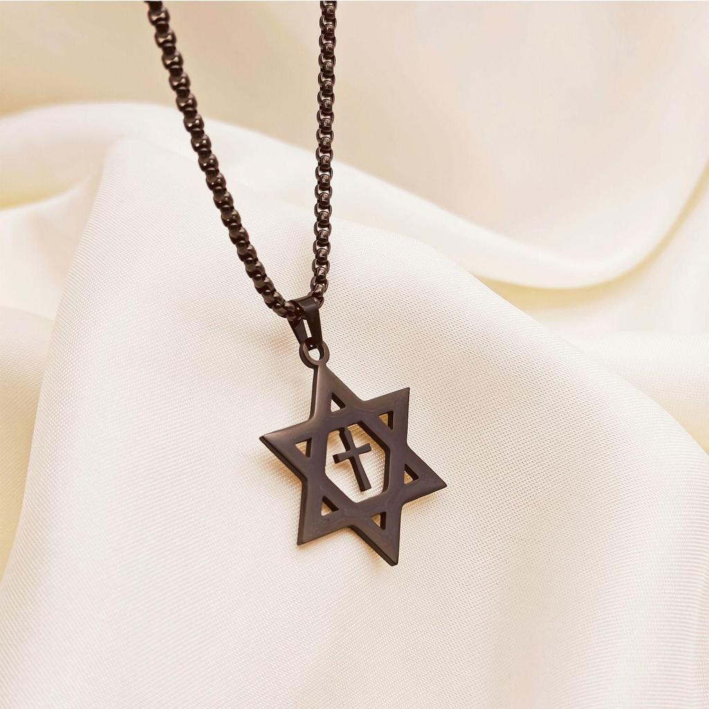 Trendy Titanium Steel Necklace: Unisex Stainless Steel Hollow Star Pendant, Long Chain