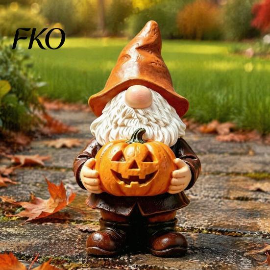 Weather Resistant Gnome Decor Halloween Garden Statue, Faceless Holding Pumpkin Sculpture, Stable Sculpture Waterproof Resin Statue for Porch