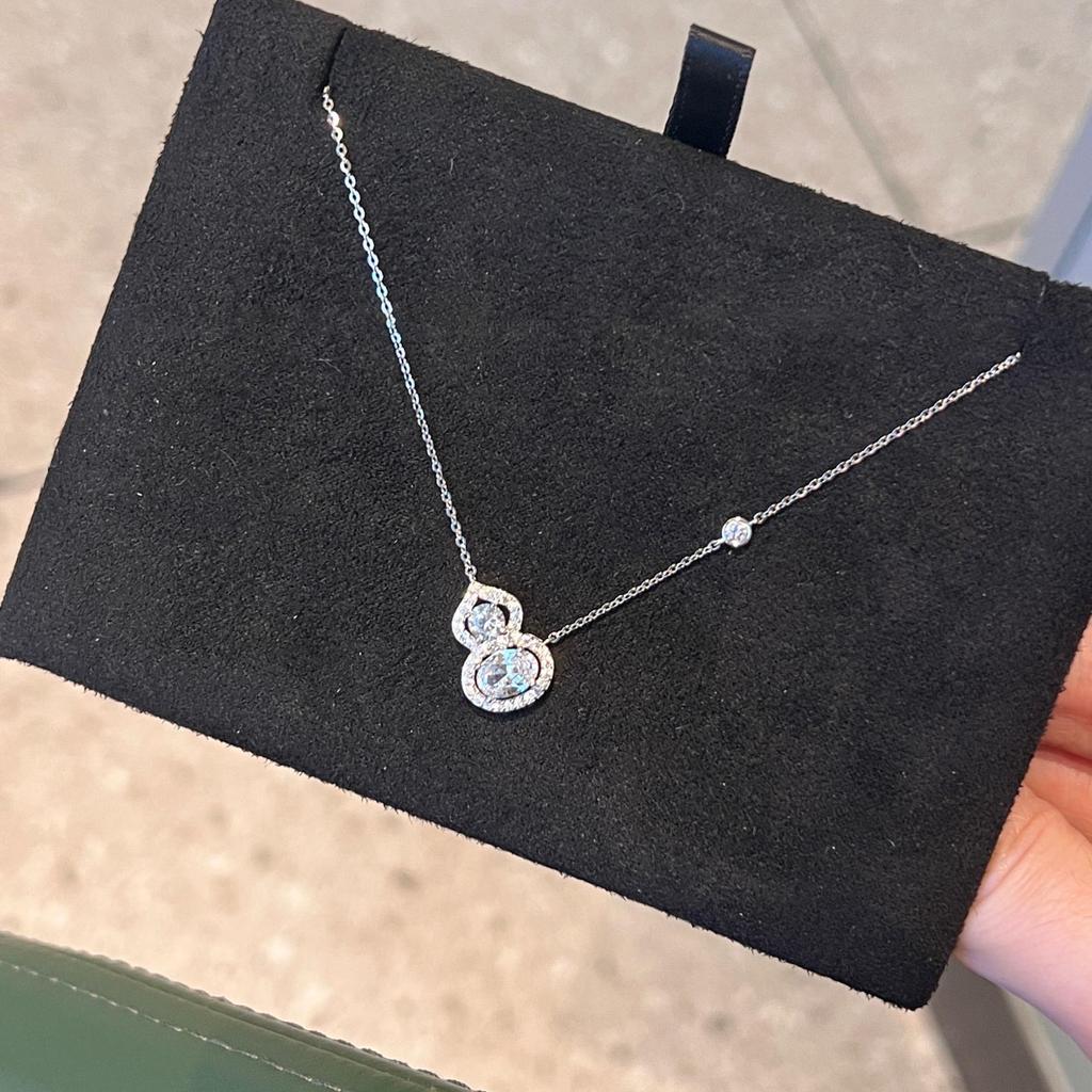 2025 Elegant Rhinestone Wealth Gourd Necklace: Luxurious and Unique Gift