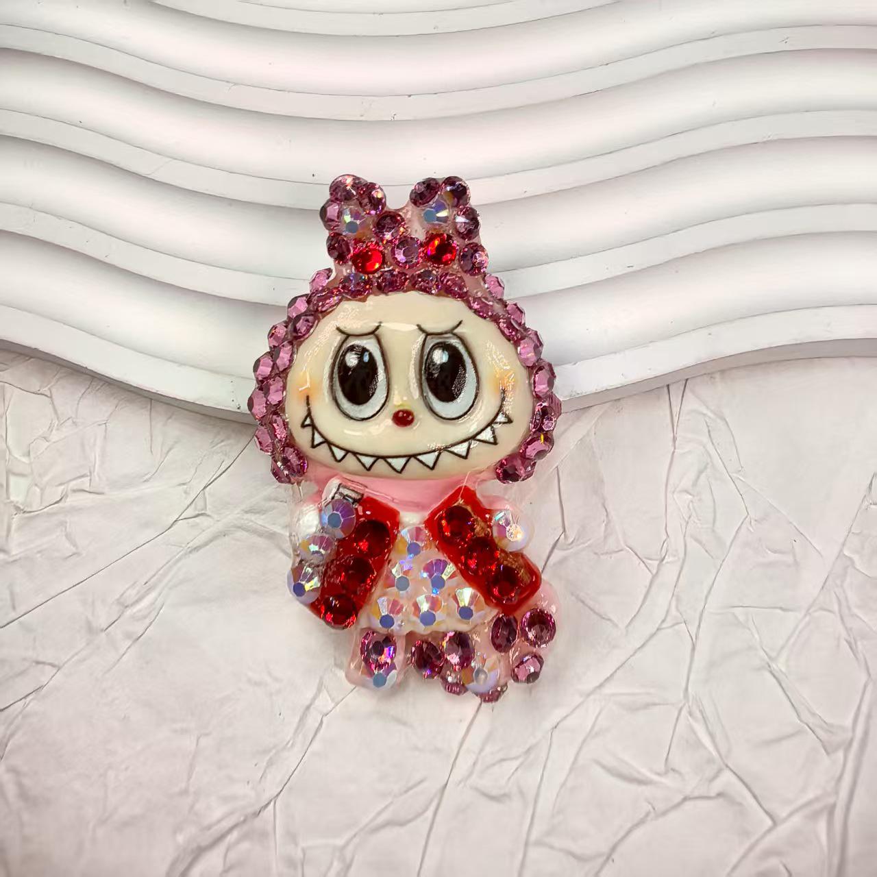 

Набор для рукоделия «Мультяшные аксессуары со стразами»: Крем-клей, Брелок, Украшения, Чехол для телефона, Материалы для магнита на холодильник