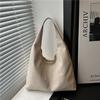 Autumn and winter large-capacity bag women's new fashion high-end commuter handbag shoulder armpit bag