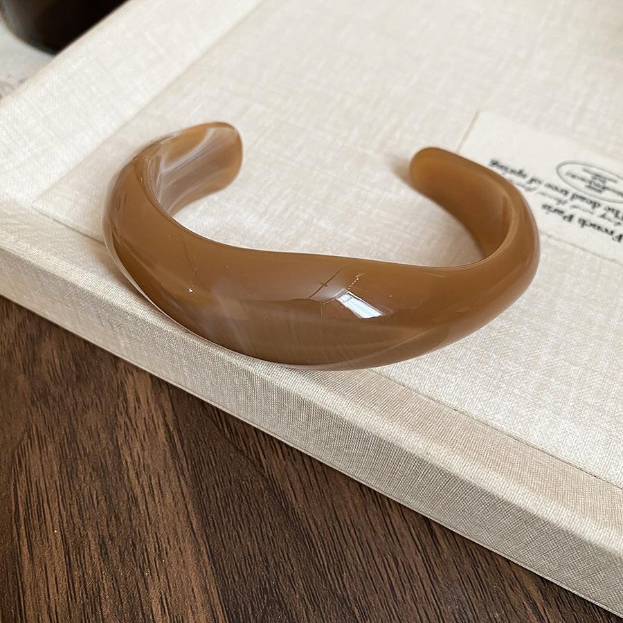 Versatile Iridescent Wave Acrylic Bracelet