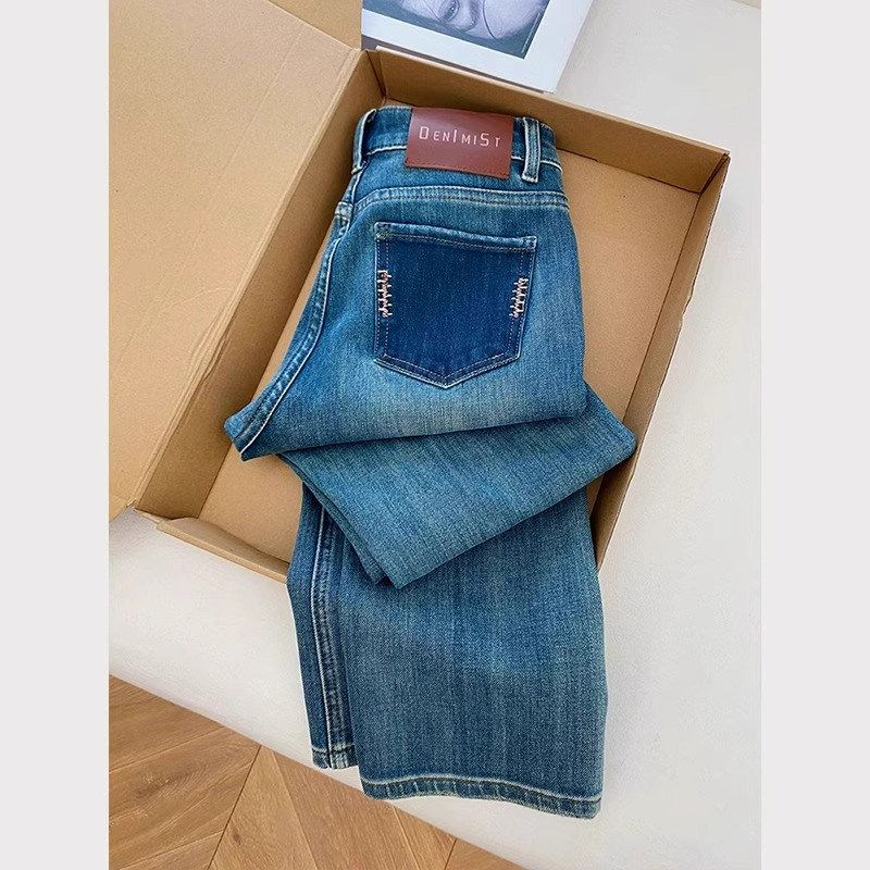

Vintage Blue Jeans for Women 2026 New Style Plus Size High-Waisted Loose Fit Slimming Pear-Shaped Body Wide-Leg Straight Pants Blue XL